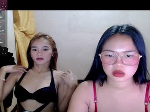 naughty_ley's webcam