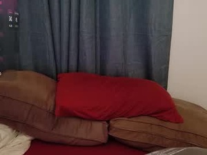 naughtybeeky's webcam