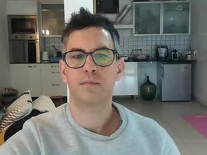naughtypeepz's webcam