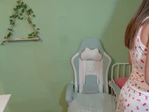 naugthy_muse's webcam