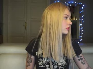 newkitty_18's webcam