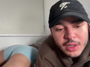 nextdoorguys's webcam