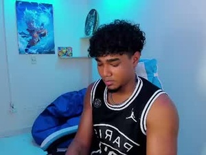 nicky_douglas07's webcam