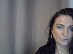 nika_moning1's webcam