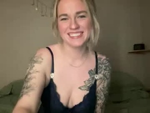 nikitanoirxo's webcam