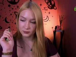 nikkalee's webcam