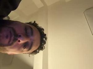 niko1233899's webcam