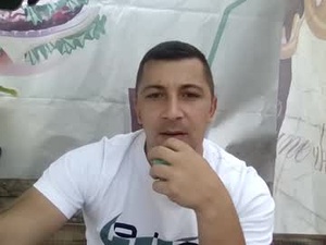 nikqredhot's webcam