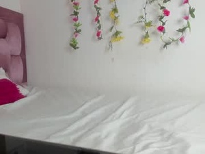 nina_belluci's webcam