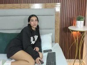 nina_blake's webcam