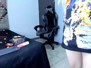 nina_foxx02's webcam