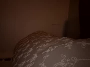 nohattallpen's webcam