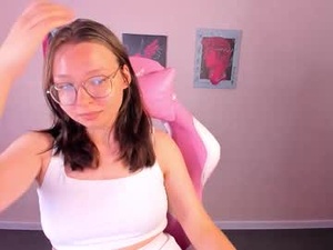 noora_moore's webcam