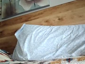 nudetease's webcam