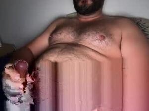 Recent screenshot of nudistbear87