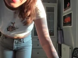 olivia__dream's webcam