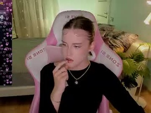 oliviajennet's webcam