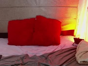 oliviapetit_'s webcam