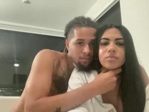 onlyafterours's webcam
