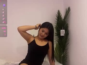 onlylookatu's webcam