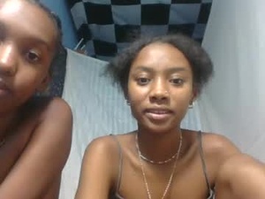 orphanie68's webcam