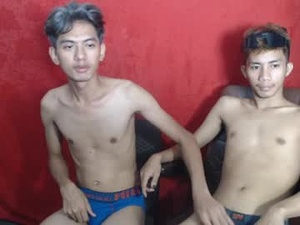 p1noytwink_yuri's webcam