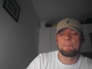 partydab's webcam
