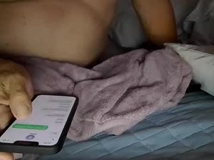 partyplaynfuc's webcam