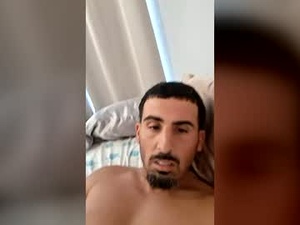 patheticloserbeta3's webcam