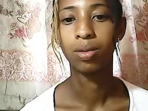 paulasummers's webcam