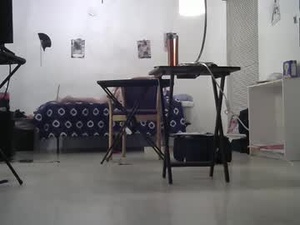 peachestabby147's webcam