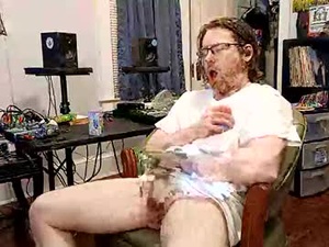 petehaze484617's webcam