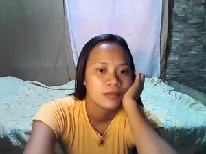 petite_asian24's webcam