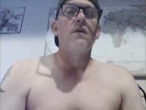 philuup225694's webcam