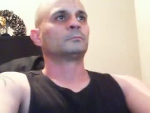 pierced_702's webcam