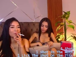 pinkybabes_'s webcam