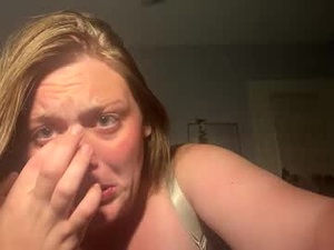 pixiebloum11's webcam
