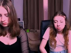 polly_kiss1's webcam