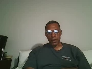 poolguy2496's webcam