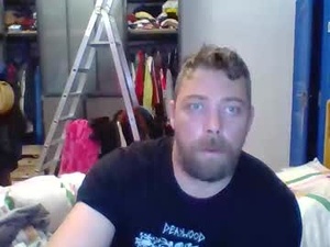 pug2222's webcam