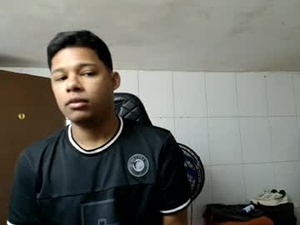 pyerdovisan3433z's webcam