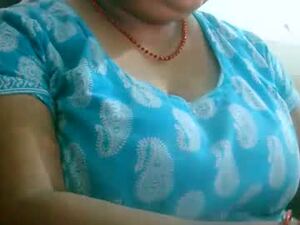 rakhi33888's webcam