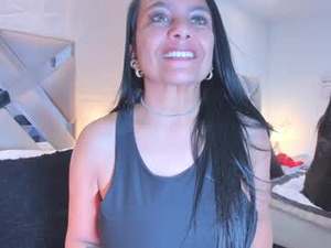 raquel_moore's webcam