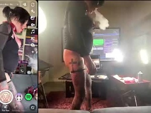 ravenashley's webcam