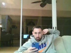 redlineentertainment's webcam