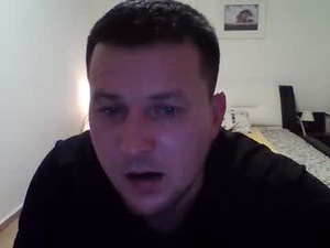 revchik31390672's webcam