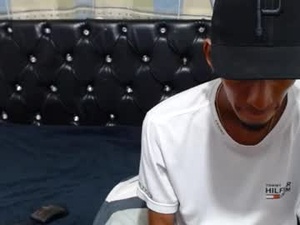 roberthycami2123's webcam