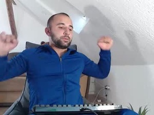 room4youall's webcam