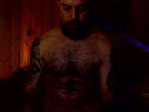 roomatesonfire2's webcam