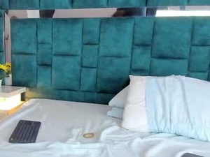 rose_evans__'s webcam